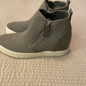 Steve Madden Hightop Shoes